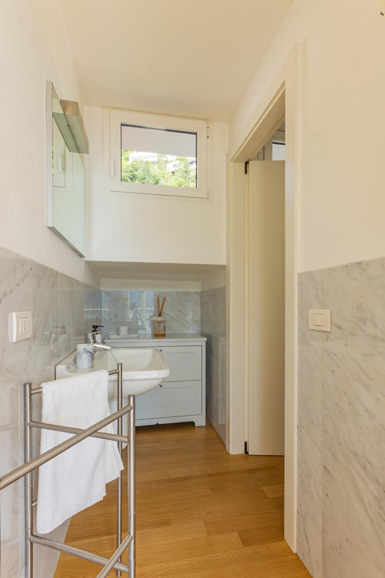 דירות Campione dʼItalia Casa Madlen - Bright Attic With Marvelous View מראה חיצוני תמונה
